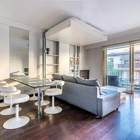 Lilas Furnished Studio דירה אנטיב